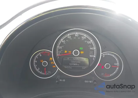 2017 Volkswagen Beetle #Pinkbeetle/1.8T Classic/1.8T S из США, поврежденный, VIN 3VWF17ATXHM631210